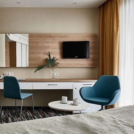 Hotel Dom Zdrojowy Resort & Spa - Destigo Hotels Jastarnia Kültér fotó