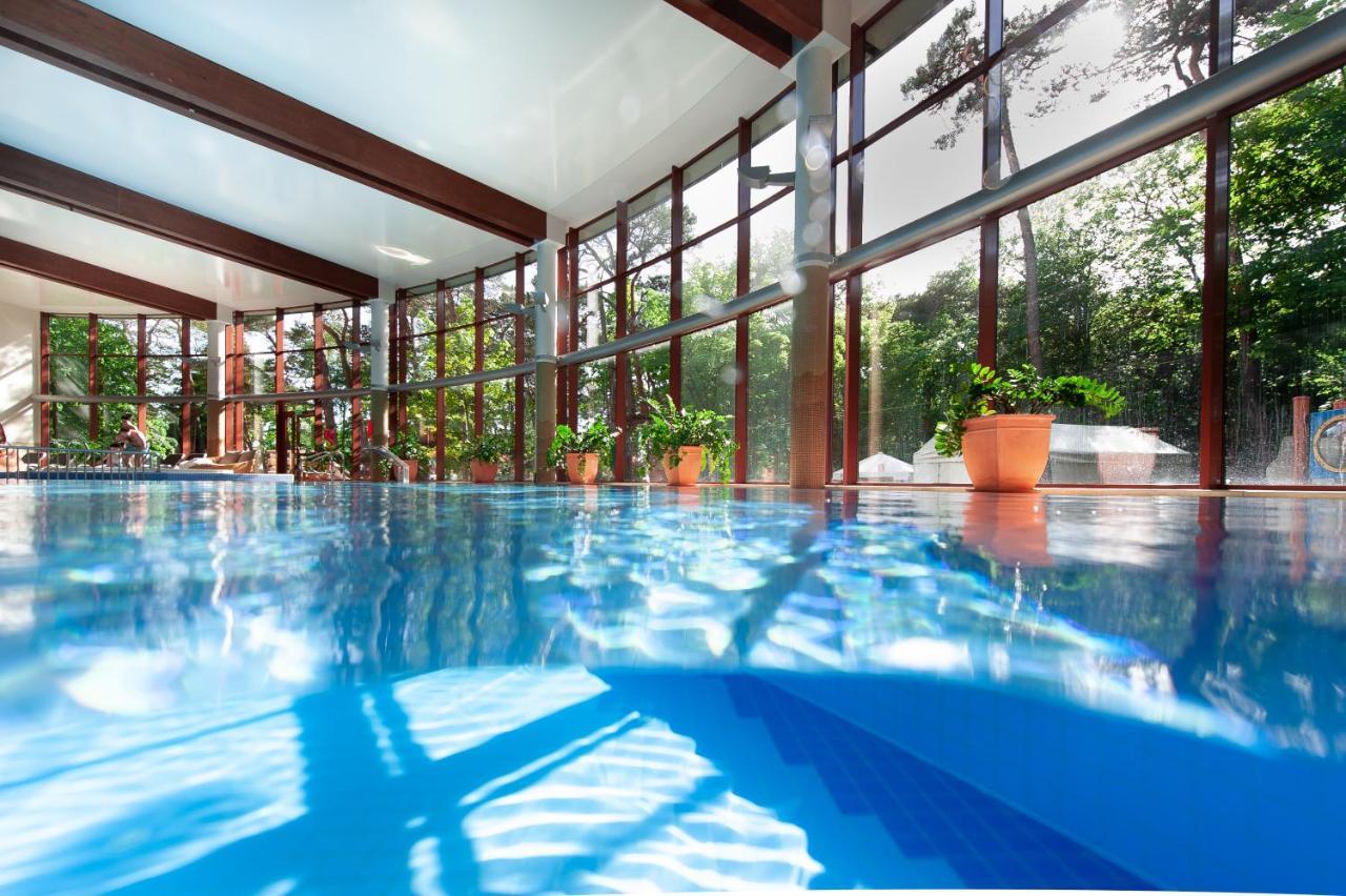 Hotel Dom Zdrojowy Resort & Spa - Destigo Hotels Jastarnia Kültér fotó