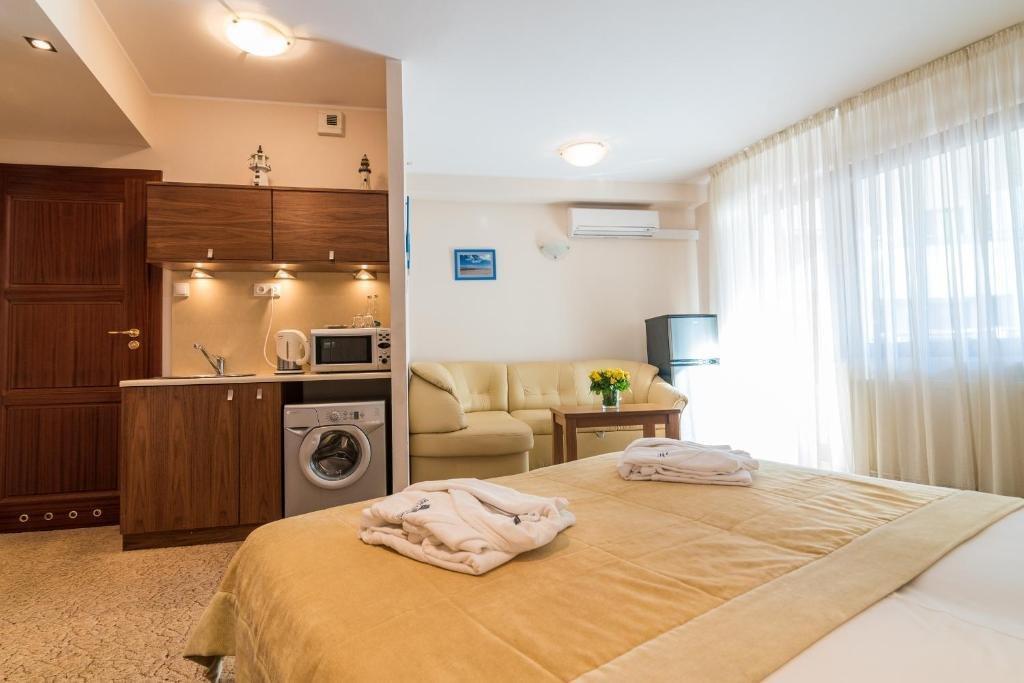 Hotel Dom Zdrojowy Resort & Spa - Destigo Hotels Jastarnia Kültér fotó