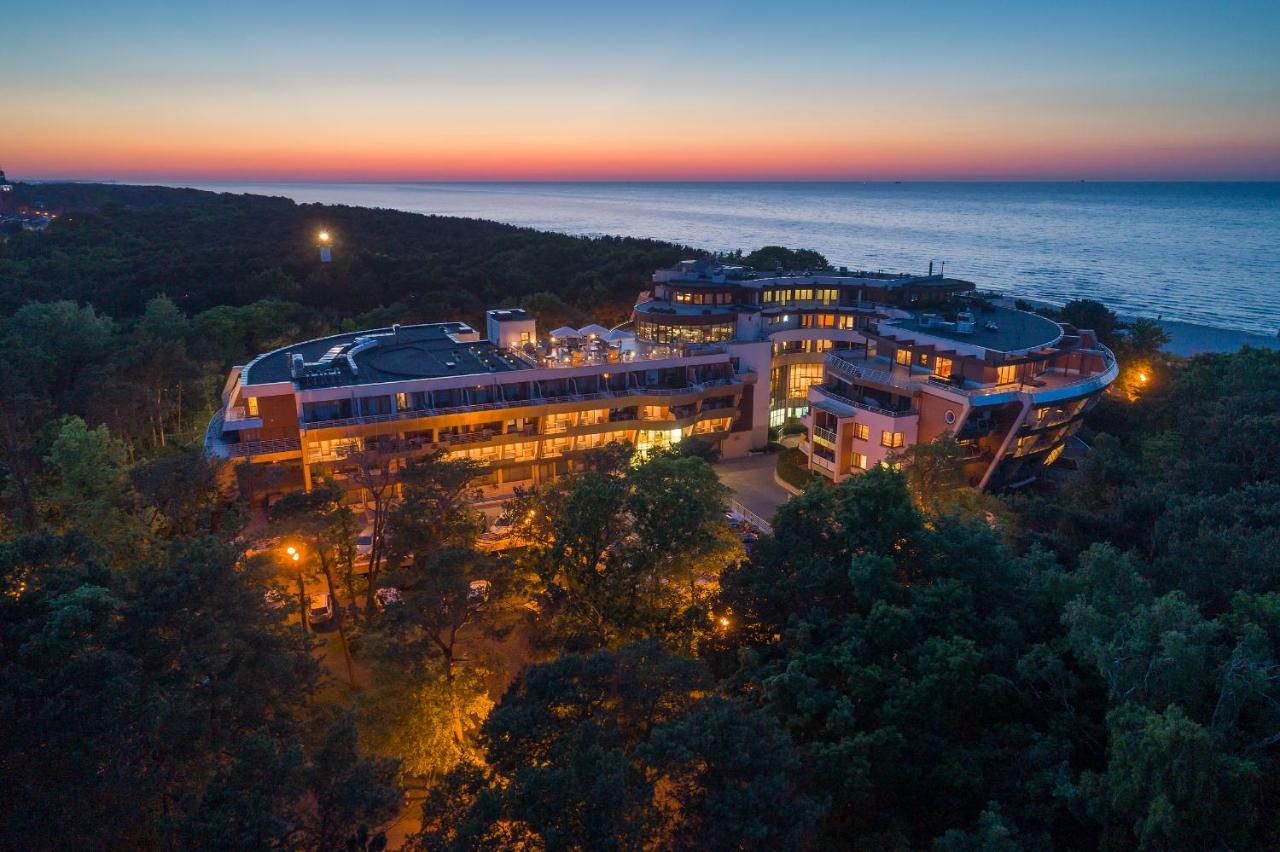 Hotel Dom Zdrojowy Resort & Spa - Destigo Hotels Jastarnia Kültér fotó
